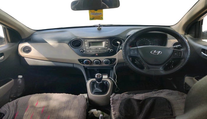 2017 Hyundai Xcent S 1.2, Petrol, Manual, 90,365 km, interior