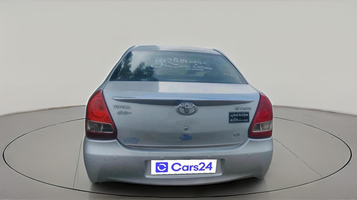 2011 Toyota Etios G, CNG, Manual, 1,91,207 km, exterior