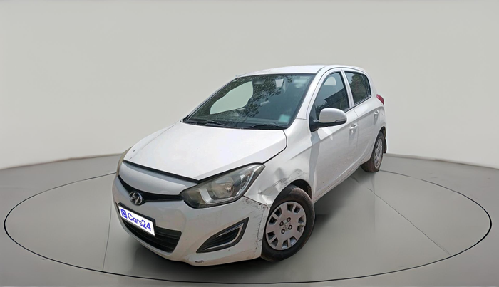 2013 Hyundai i20 MAGNA (O) 1.2, CNG, Manual, 1,24,429 km, exterior