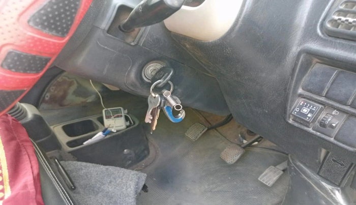 2020 Maruti Eeco 5 STR WITH A/C+HTR, CNG, Manual, 1,24,658 km, interior