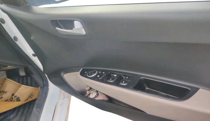 2018 Hyundai Grand i10 SPORTZ 1.2 KAPPA VTVT, Petrol, Manual, 91,159 km, interior