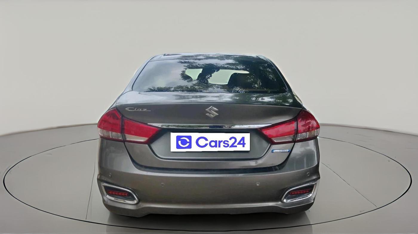 2018 Maruti Ciaz ALPHA  AT 1.5 SHVS PETROL, CNG, Automatic, 93,033 km, exterior