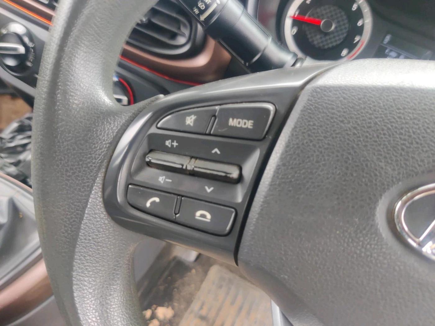 2020 Hyundai AURA S 1.2, Petrol, Manual, 66,933 km, interior