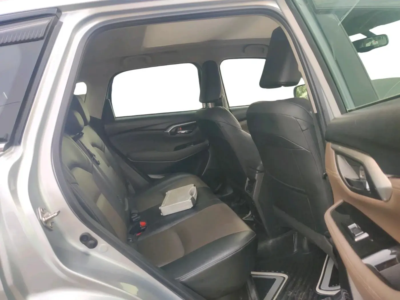 2022 Toyota URBAN CRUISER HYRYDER V HYBRID, Hybrid, Automatic, 77,942 km, interior