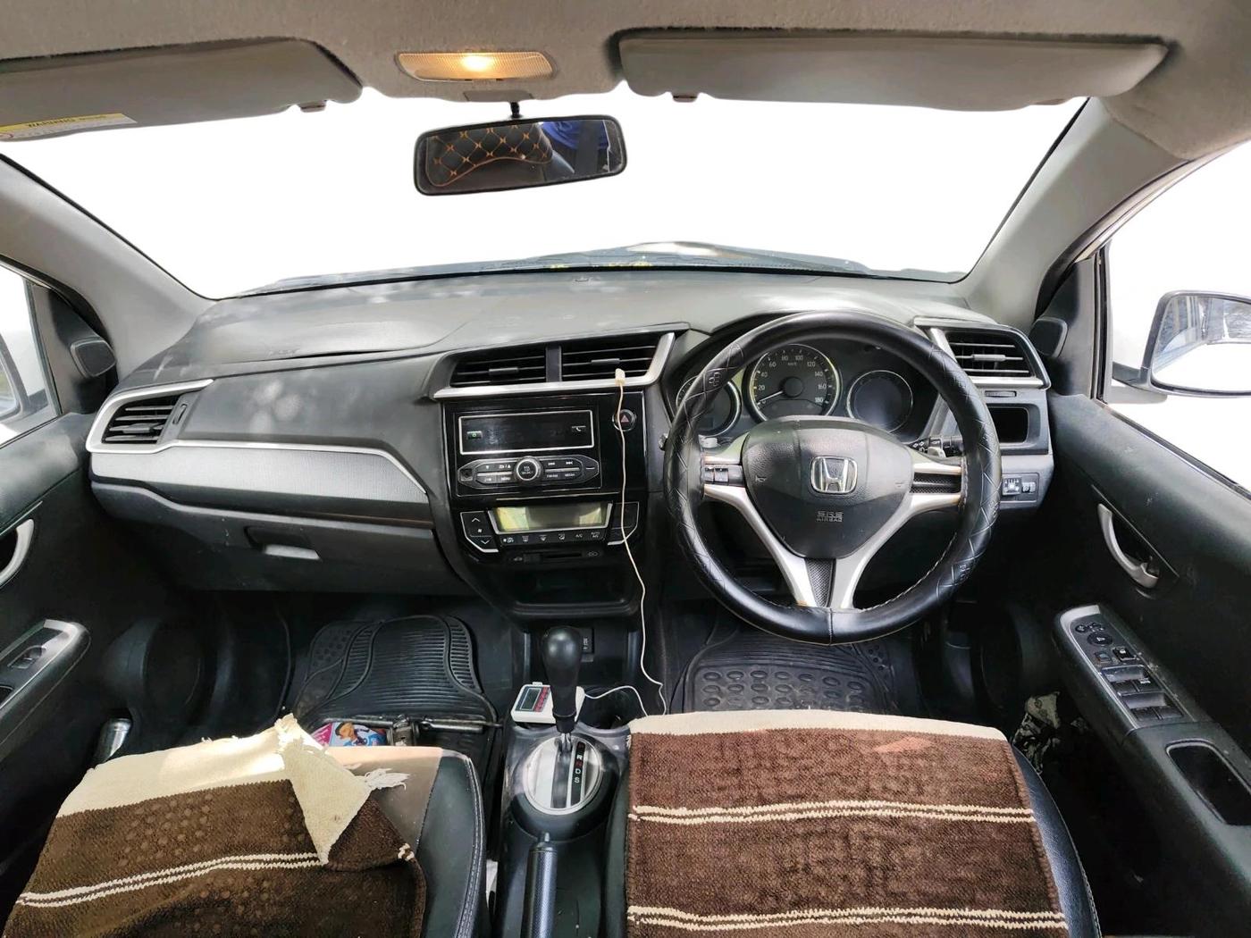 2017 Honda BR-V 1.5L I-VTEC V CVT, CNG, Automatic, 1,29,026 km, interior