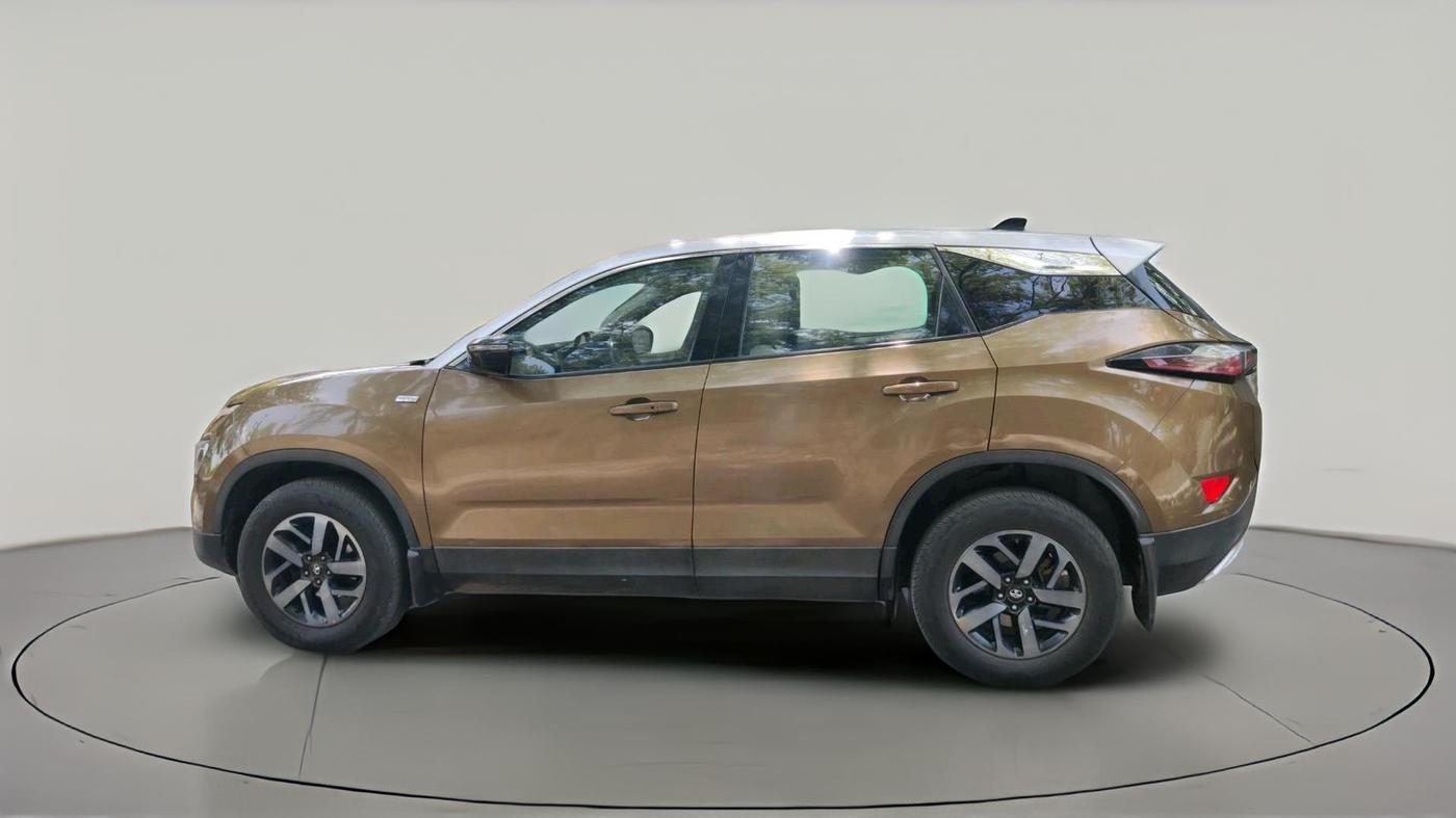 2022 Tata Harrier XZA PLUS JET 2.0L, Diesel, Automatic, 75,999 km, exterior