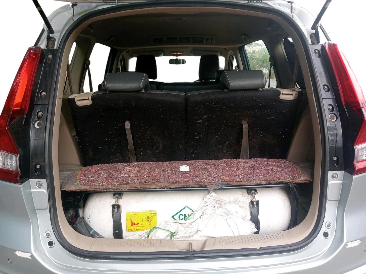 2023 Maruti Ertiga VXI CNG, CNG, Manual, 1,24,390 km, exterior