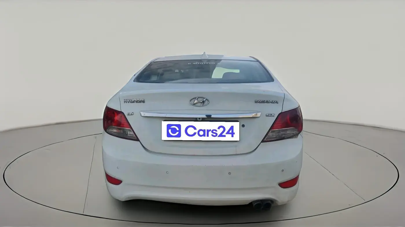 2013 Hyundai Verna FLUIDIC 1.6 CRDI EX, Diesel, Manual, 1,07,066 km, exterior