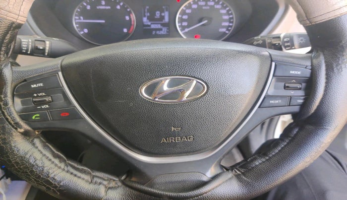 2015 Hyundai Elite i20 SPORTZ 1.4 CRDI, Diesel, Manual, 2,15,262 km, interior