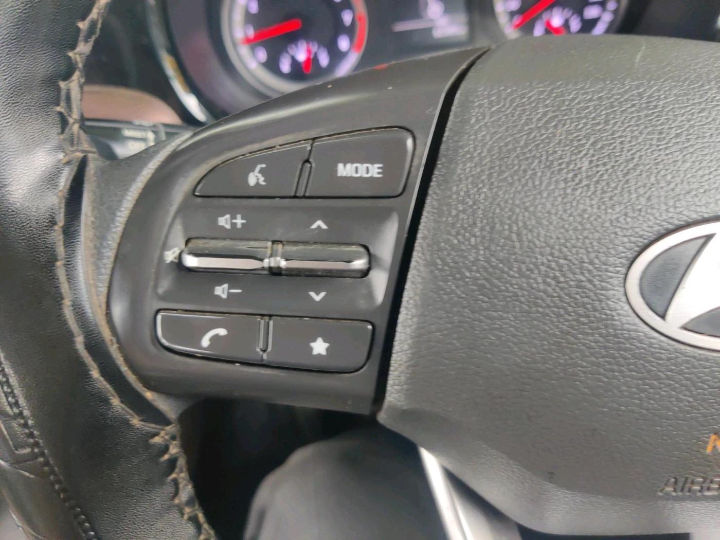 2024 Hyundai AURA SX 1.2 CNG, CNG, Manual, 62,380 km, interior