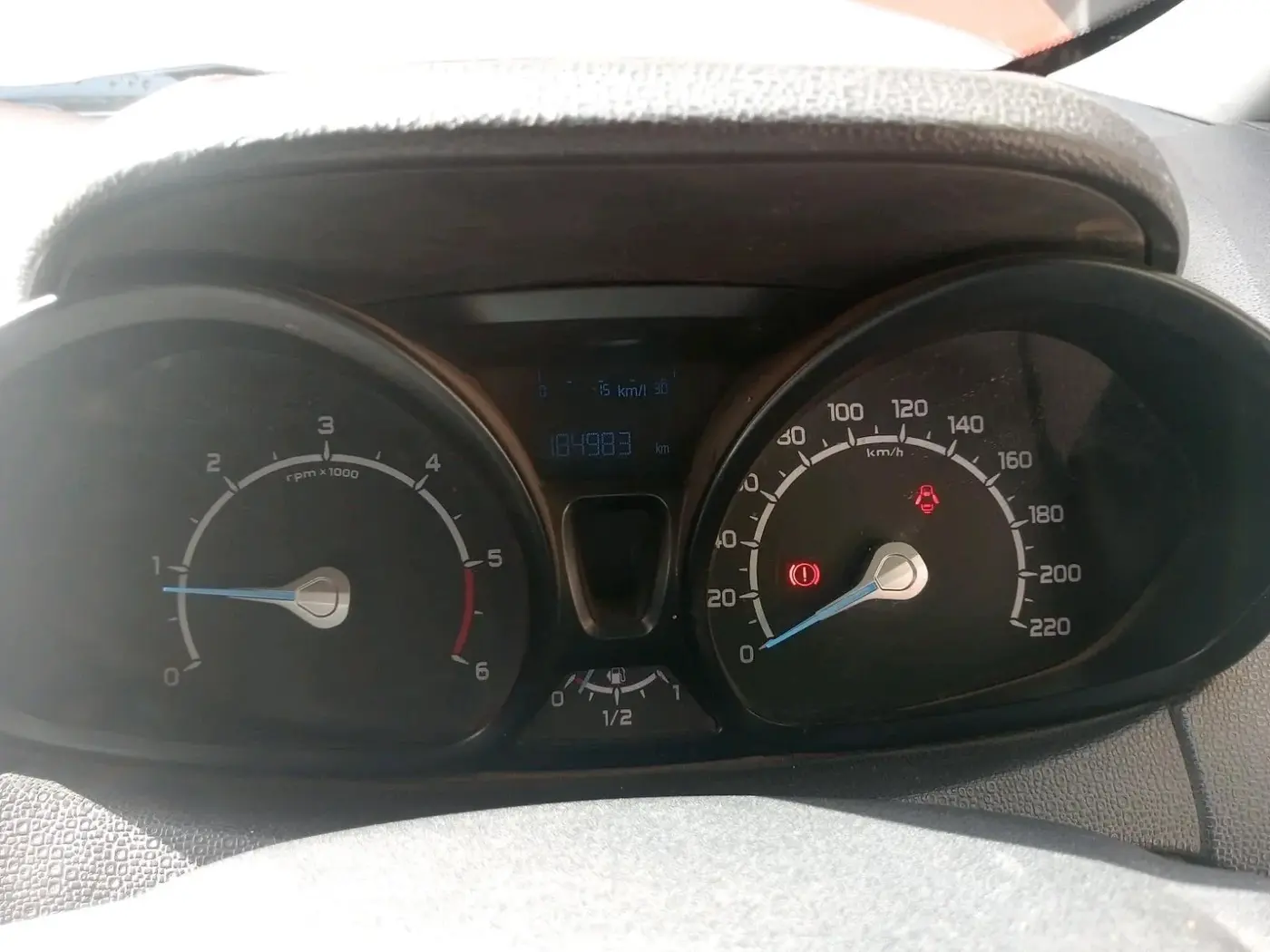 2014 Ford Ecosport TREND 1.5L DIESEL, Diesel, Manual, 1,84,903 km, interior