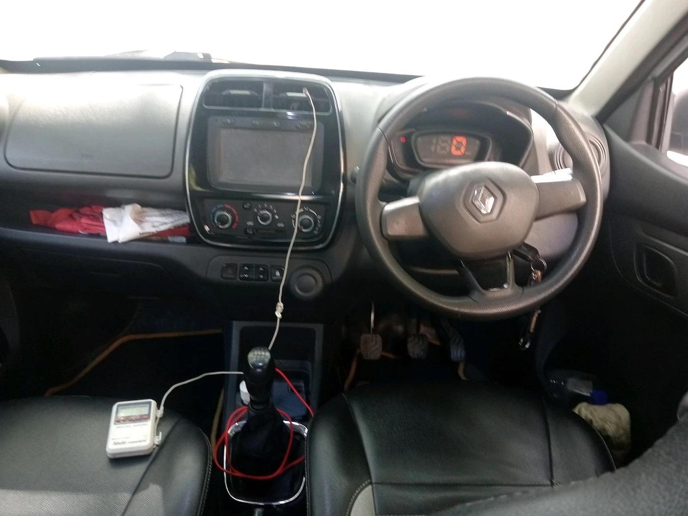 2016 Renault Kwid RXL, Petrol, Manual, 1,11,720 km, interior