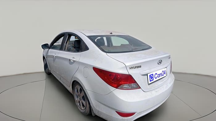 2011 Hyundai Verna FLUIDIC 1.6 VTVT, CNG, Manual, 1,76,265 km, exterior