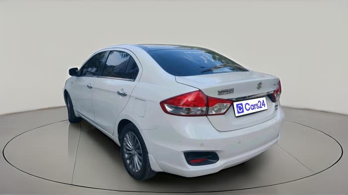 2015 Maruti Ciaz ZDI+ SHVS, Diesel, Manual, 1,93,297 km, exterior