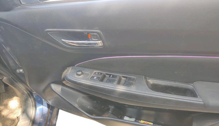 2018 Maruti Swift VXI, CNG, Manual, 1,08,240 km, interior