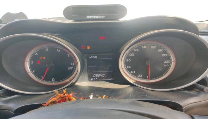 2018 Maruti Swift VXI, CNG, Manual, 1,08,240 km, interior