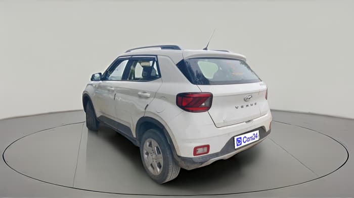 2022 Hyundai VENUE S 1.2, Petrol, Manual, 36,164 km, exterior