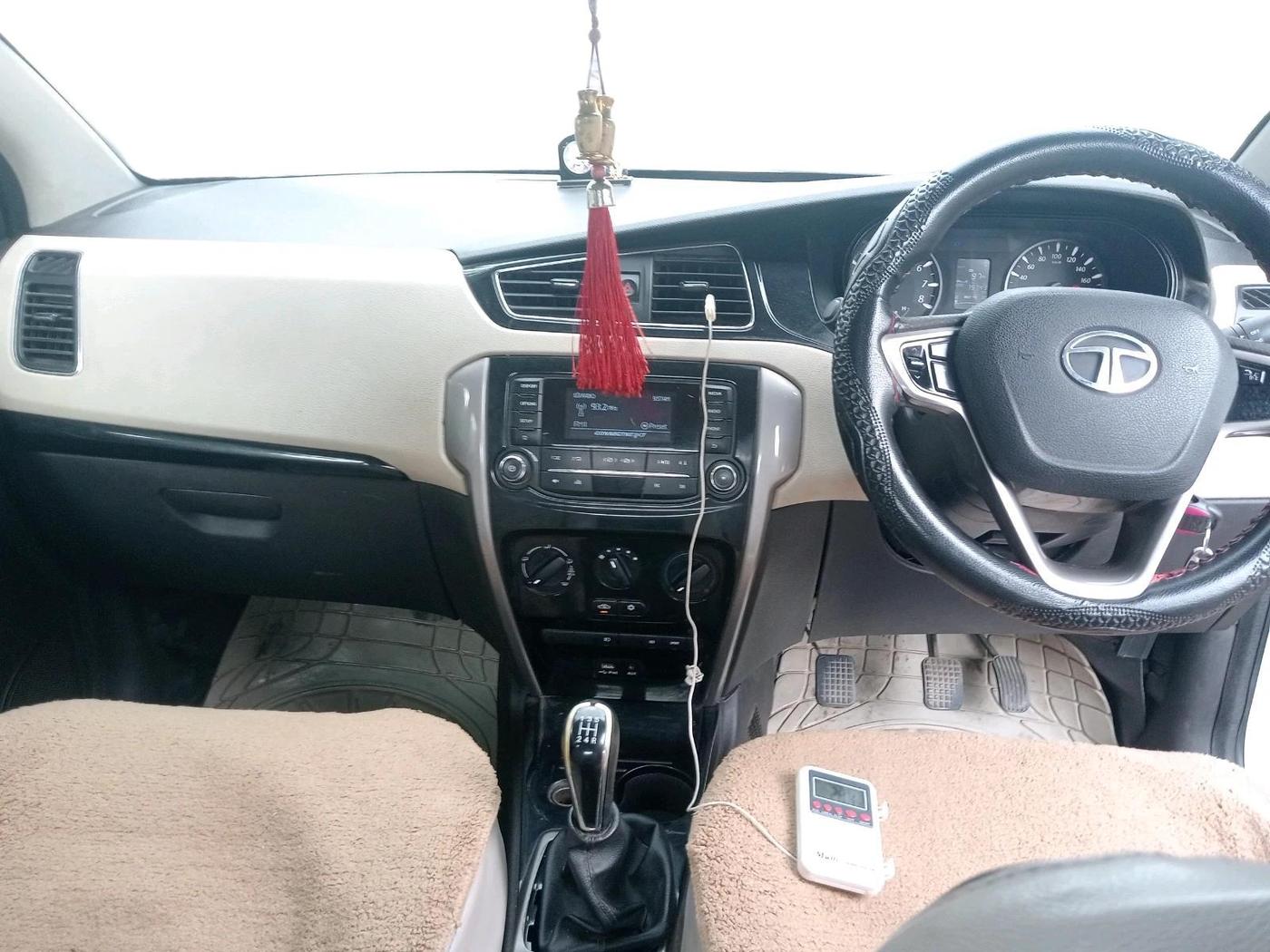 2016 Tata Zest XM PETROL, Petrol, Manual, 75,749 km, interior