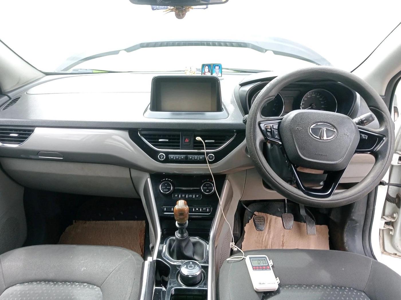 2019 Tata NEXON XZ PLUS PETROL, Petrol, Manual, 1,01,739 km, interior