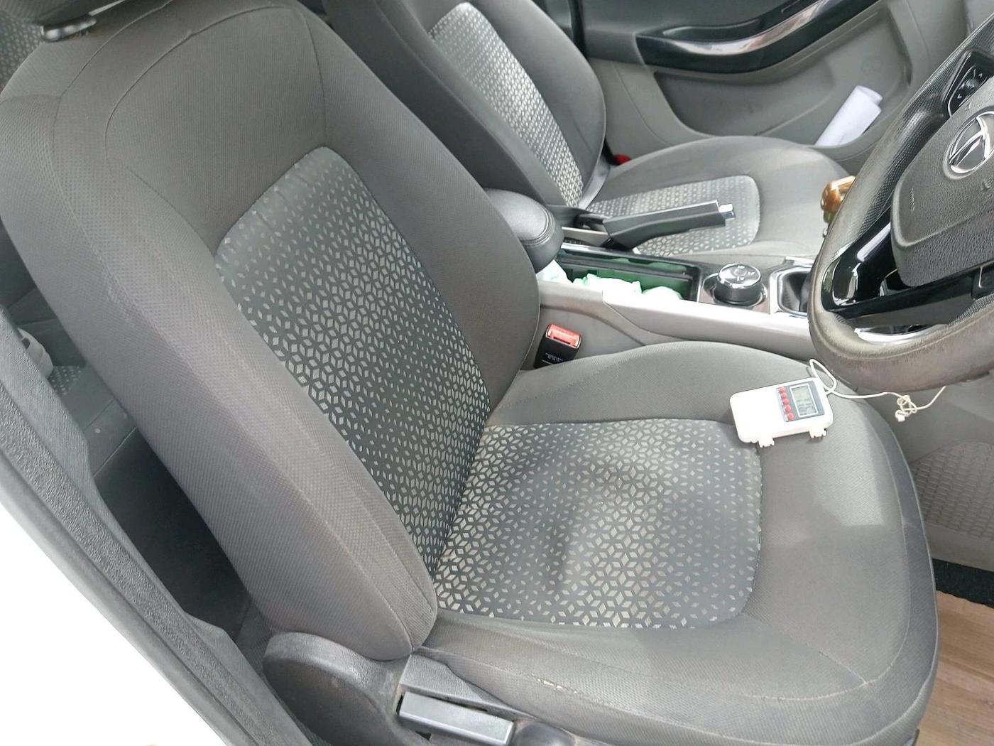 2019 Tata NEXON XZ PLUS PETROL, Petrol, Manual, 1,01,739 km, interior
