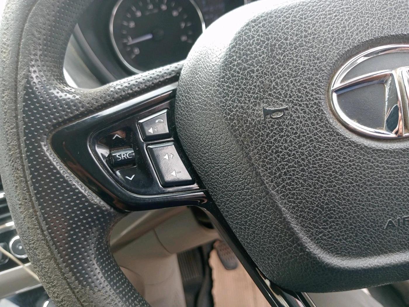 2019 Tata NEXON XZ PLUS PETROL, Petrol, Manual, 1,01,739 km, interior