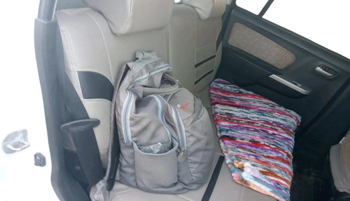2015 Maruti Wagon R 1.0 VXI, Petrol, Manual, 30,704 km, interior