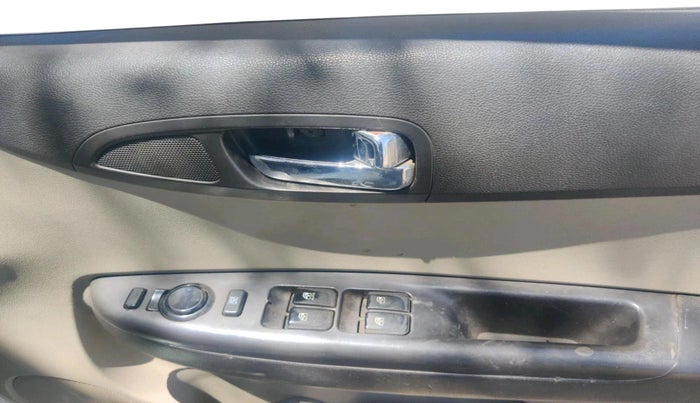 2012 Hyundai i20 MAGNA (O) 1.4 CRDI, Diesel, Manual, 1,16,076 km, interior