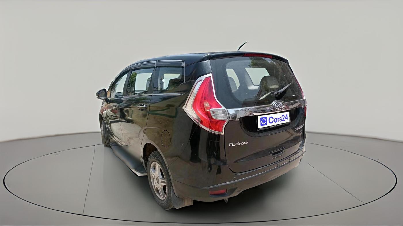 2018 Mahindra MARAZZO M6 8 STR, Diesel, Manual, 88,119 km, exterior