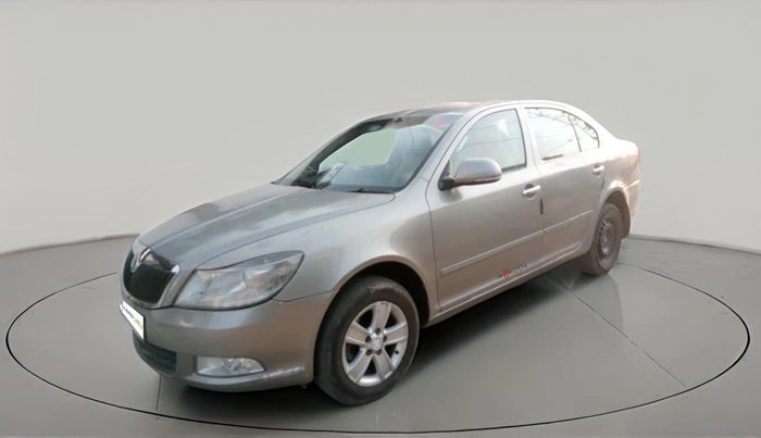2011 Skoda Laura ELEGANCE 2.0 TDI CR MT, Diesel, Manual, 86,347 km, exterior