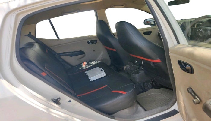 2015 Hyundai i10 ERA 1.1, CNG, Manual, 94,696 km, interior