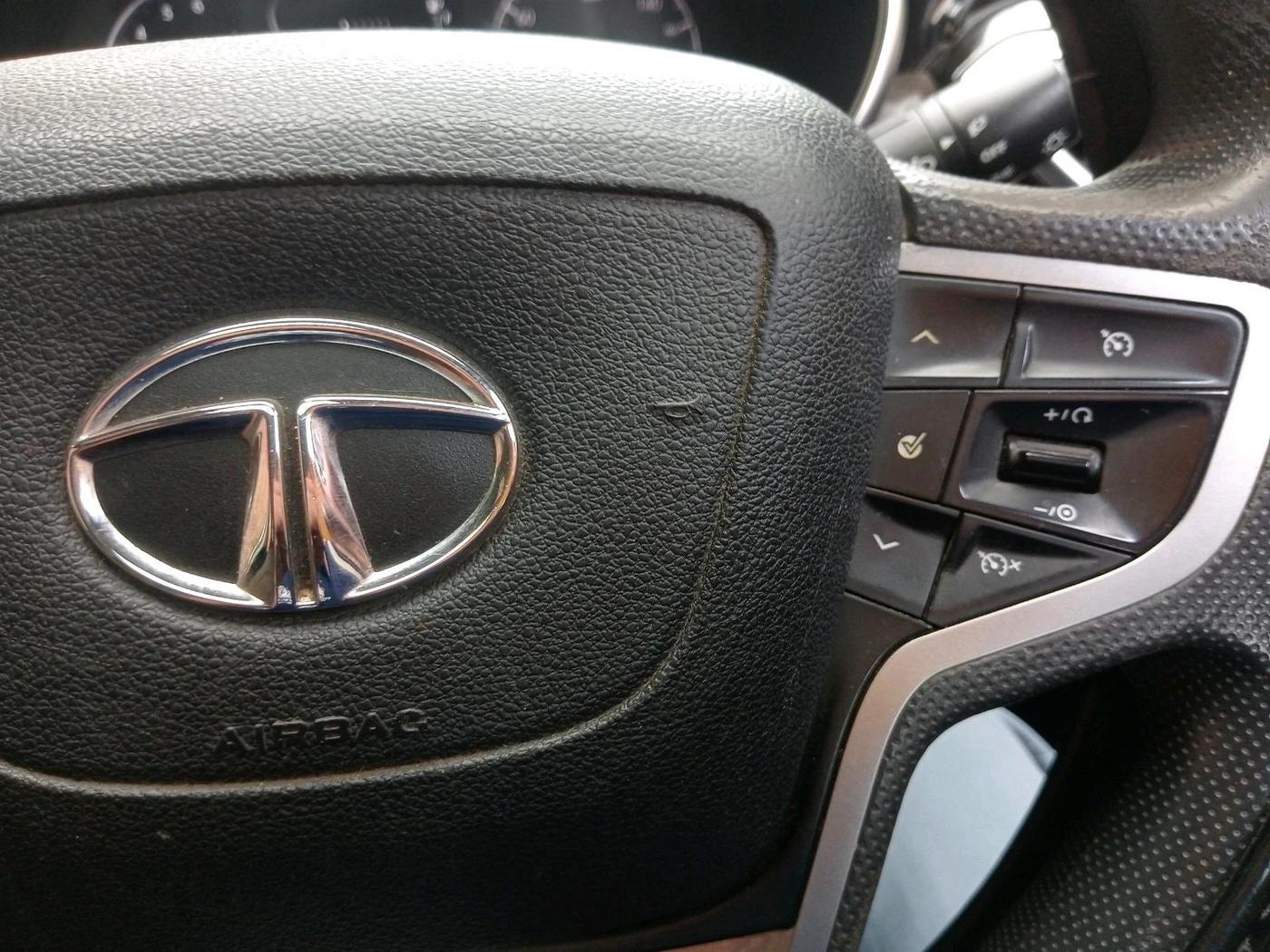 2020 Tata Harrier XZA PLUS 2.0L, Diesel, Automatic, 2,35,168 km, interior