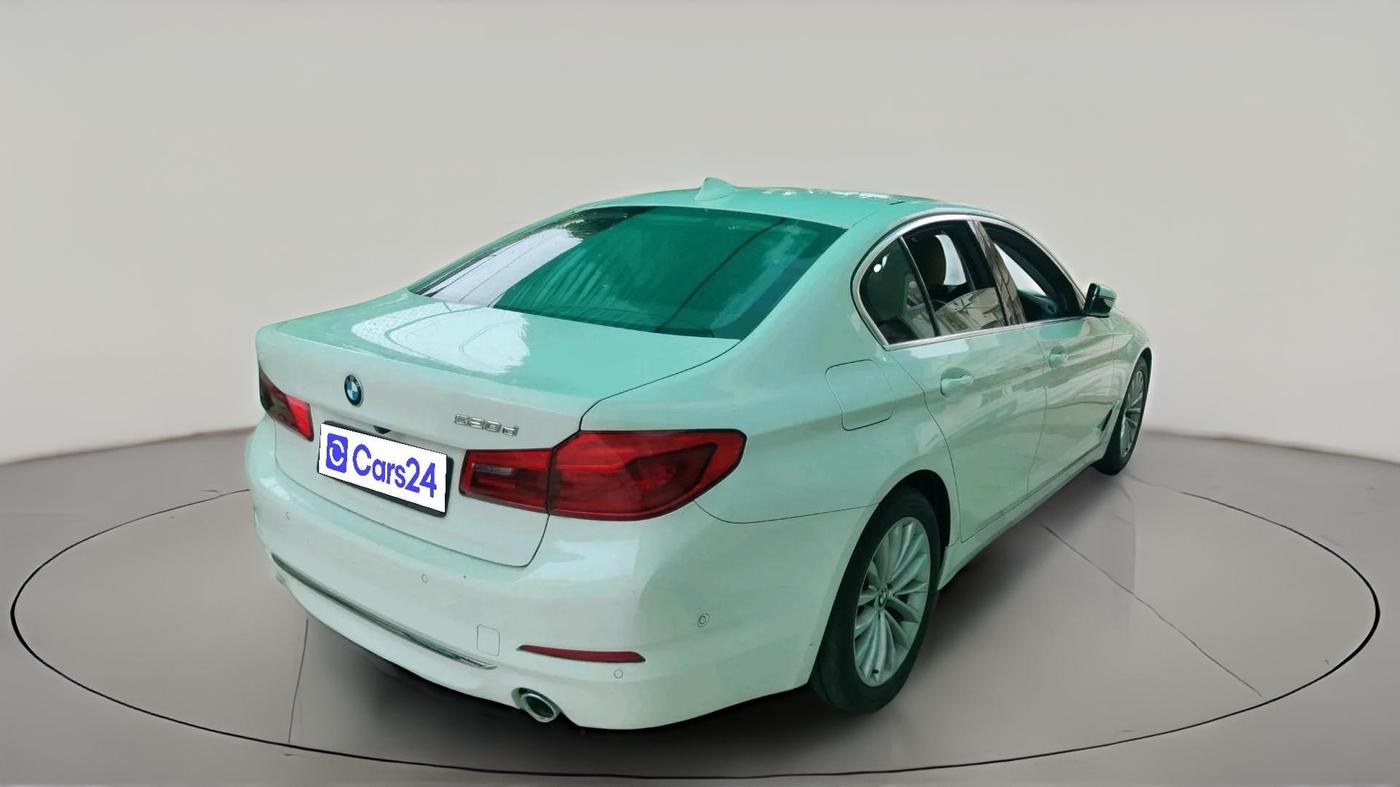 2019 BMW 5 Series 520D LUXURY LINE, Diesel, Automatic, 50,204 km, exterior