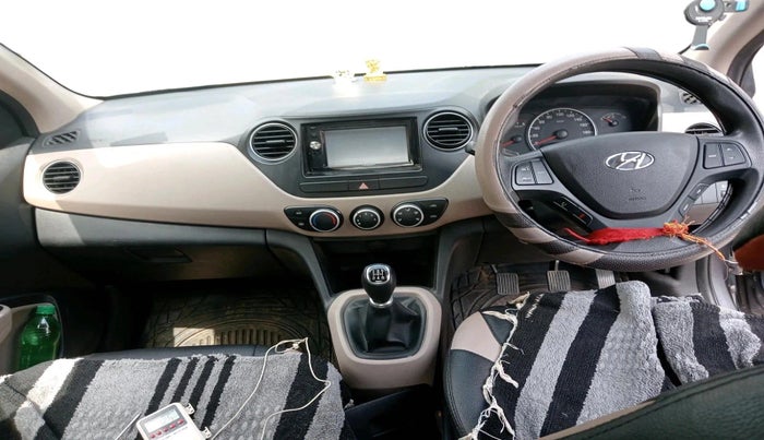 2016 Hyundai Grand i10 SPORTZ 1.2 KAPPA VTVT, Petrol, Manual, 42,692 km, interior