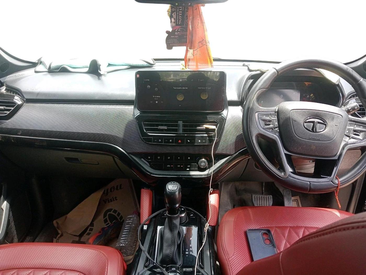 2023 Tata Harrier XZA + O 2.0L RED DARK EDITION 5 STR, Diesel, Automatic, 65,000 km, interior