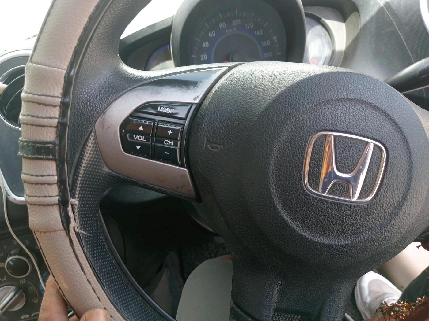 2015 Honda Mobilio 1.5L I-VTEC S, CNG, Manual, 84,673 km, interior