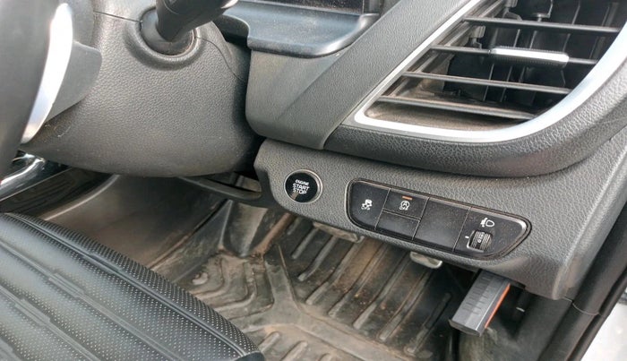 2023 KIA SELTOS  GTX PLUS 1.5 DIESEL AT, Diesel, Automatic, 52,945 km, interior