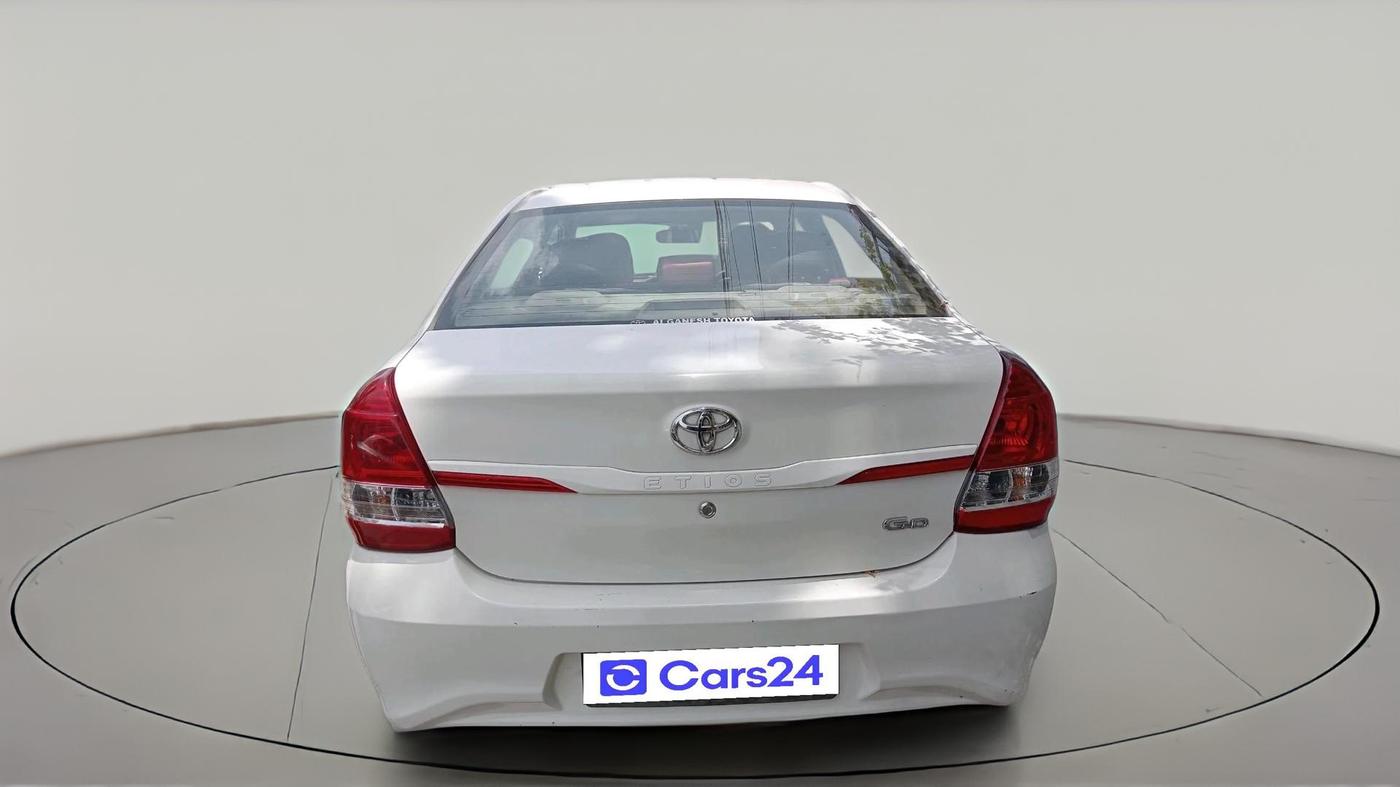 2018 Toyota Etios GXD PLATINUM, Diesel, Manual, 1,15,874 km, exterior