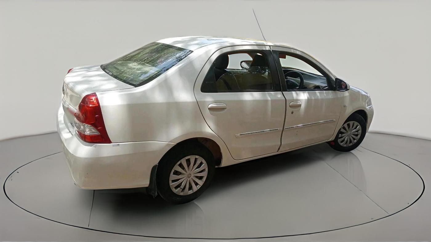 2018 Toyota Etios GXD PLATINUM, Diesel, Manual, 1,15,874 km, exterior