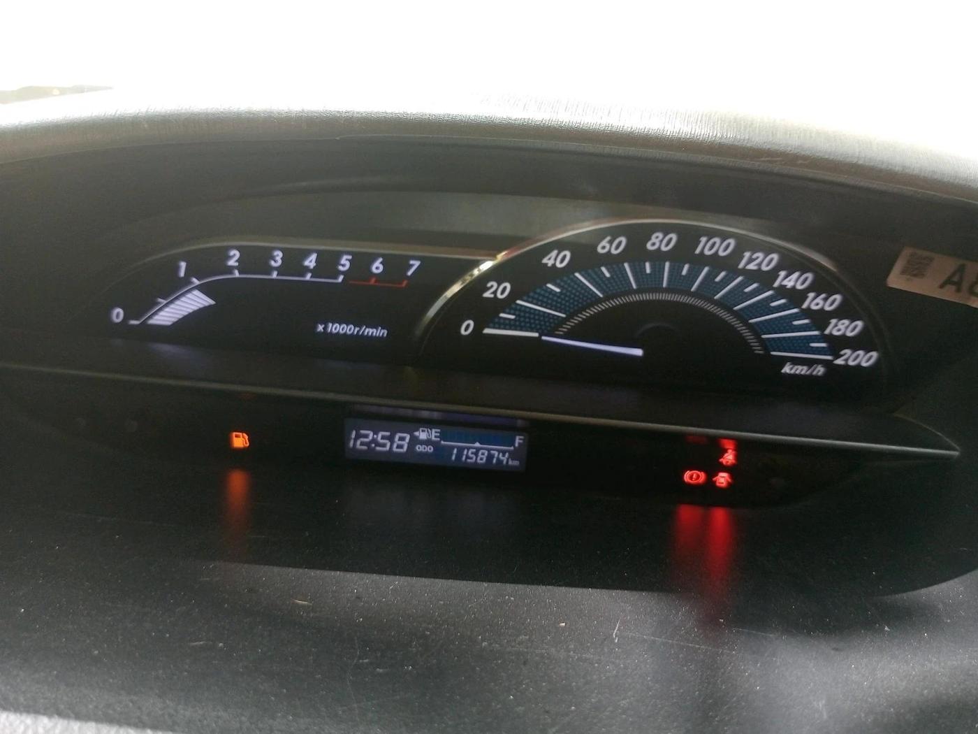 2018 Toyota Etios GXD PLATINUM, Diesel, Manual, 1,15,874 km, interior