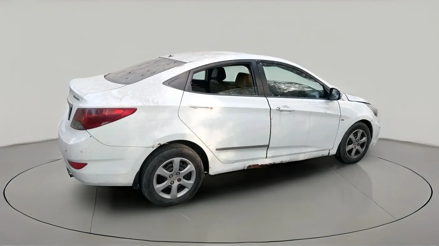 2012 Hyundai Verna FLUIDIC 1.6 CRDI EX, Diesel, Manual, 1,61,158 km, exterior