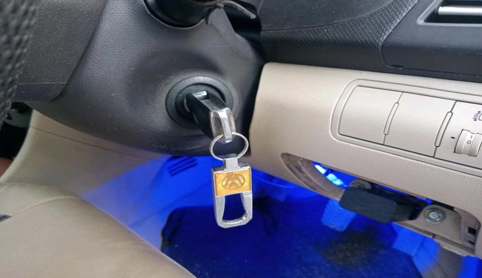 2012 Hyundai Verna FLUIDIC 1.6 CRDI EX, Diesel, Manual, 1,61,158 km, interior