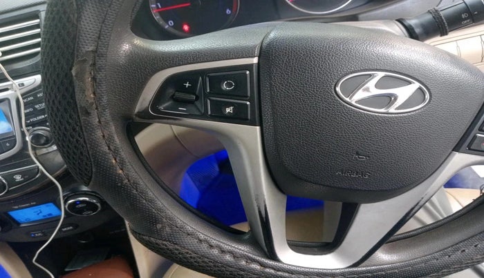 2012 Hyundai Verna FLUIDIC 1.6 CRDI EX, Diesel, Manual, 1,61,158 km, interior