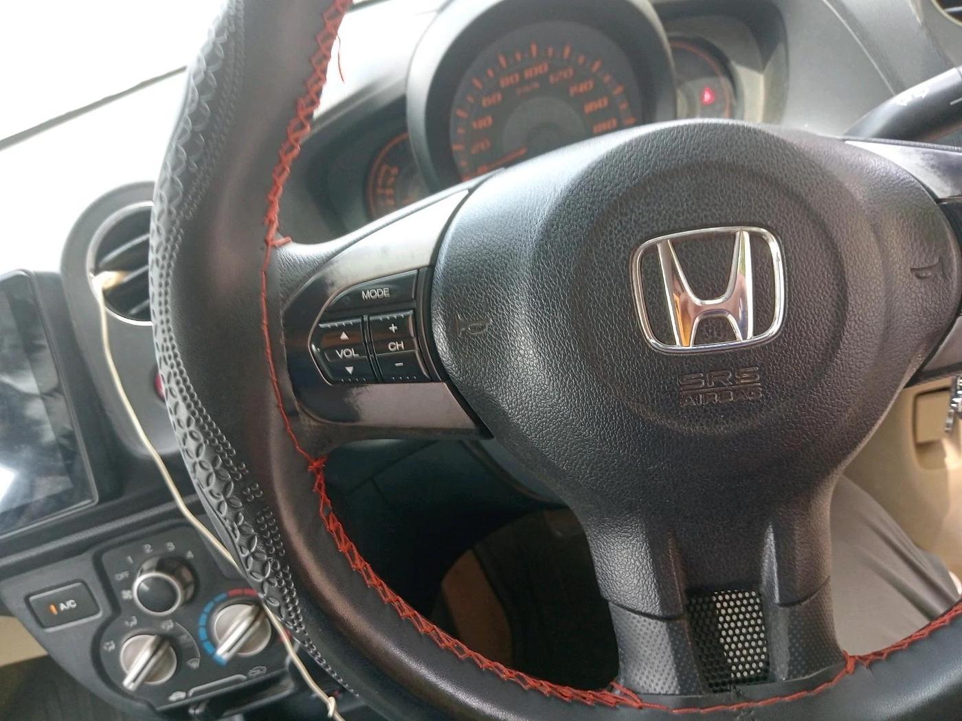 2014 Honda Amaze 1.2L I-VTEC VX, Petrol, Manual, 93,142 km, interior