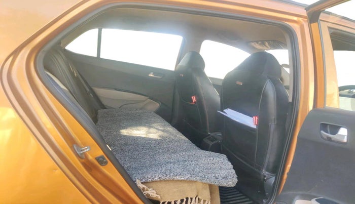 2016 Hyundai Grand i10 SPORTZ 1.2 KAPPA VTVT, Petrol, Manual, 37,452 km, interior