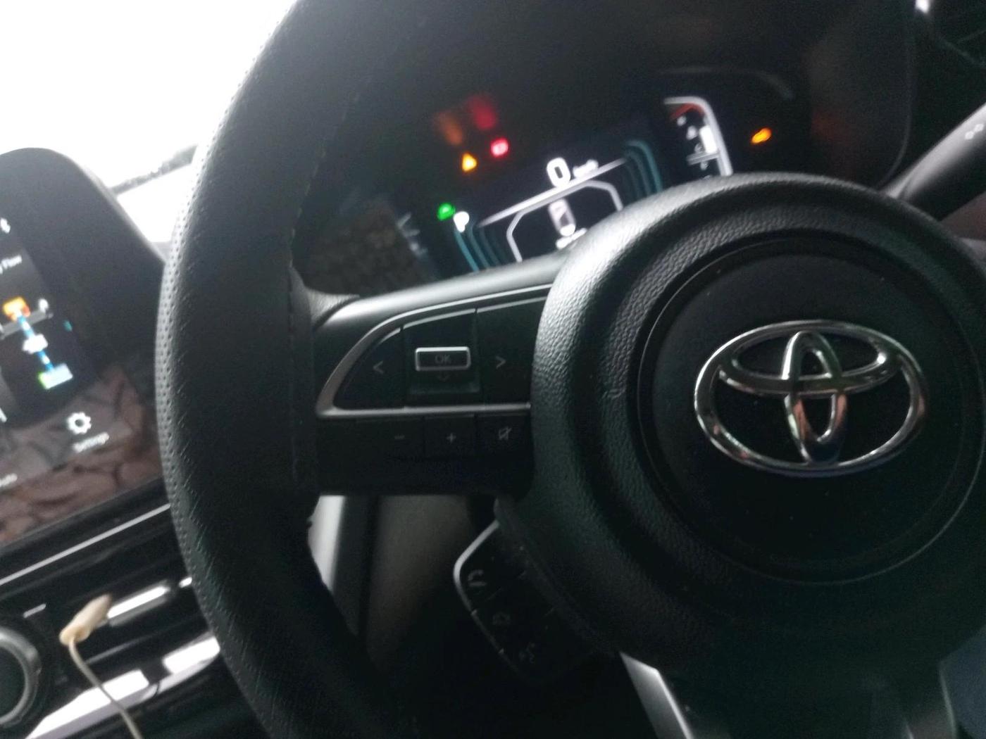 2024 Toyota URBAN CRUISER HYRYDER G HYBRID, Hybrid, Automatic, 24,563 km, interior