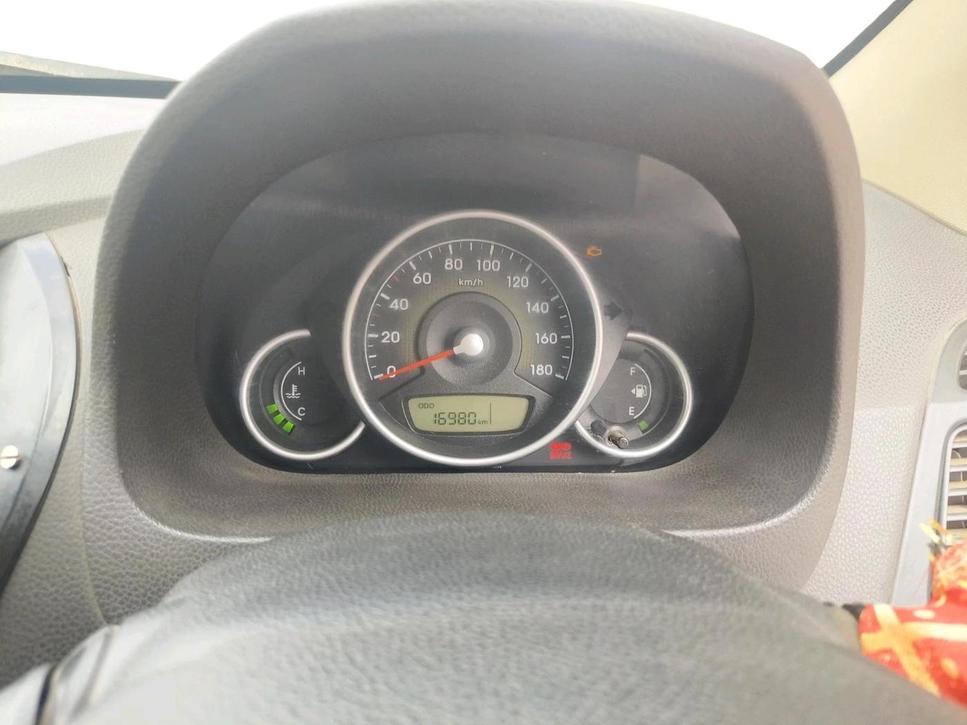 2012 Hyundai Eon MAGNA, Petrol, Manual, 16,980 km, interior