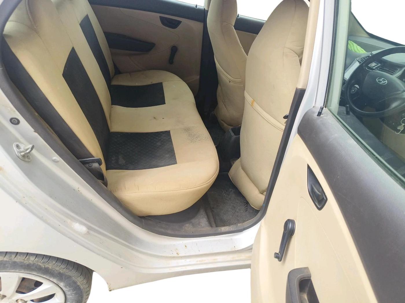 2012 Hyundai Eon MAGNA, Petrol, Manual, 16,980 km, interior