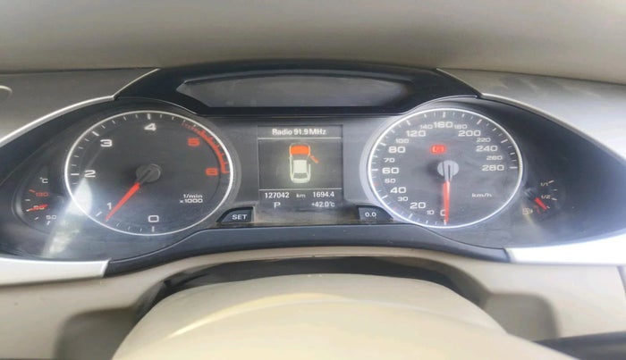 2010 Audi A4 2.0 TDI, Diesel, Automatic, 1,27,042 km, interior