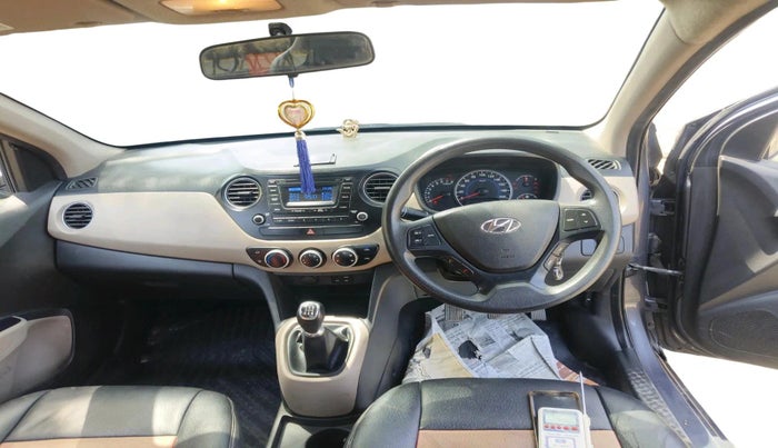 2016 Hyundai Grand i10 SPORTZ 1.2 KAPPA VTVT, Petrol, Manual, 62,173 km, interior