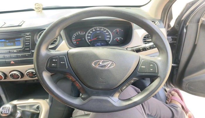 2016 Hyundai Grand i10 SPORTZ 1.2 KAPPA VTVT, Petrol, Manual, 62,173 km, interior
